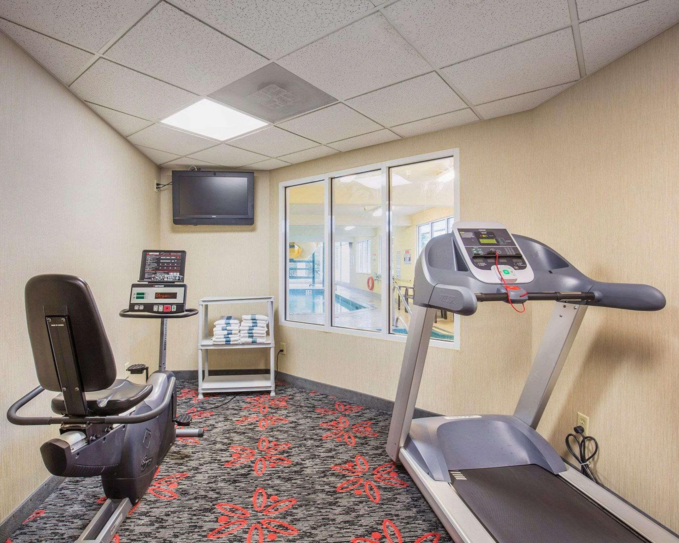 Comfort Inn & Suites University Calgary Zewnętrze zdjęcie