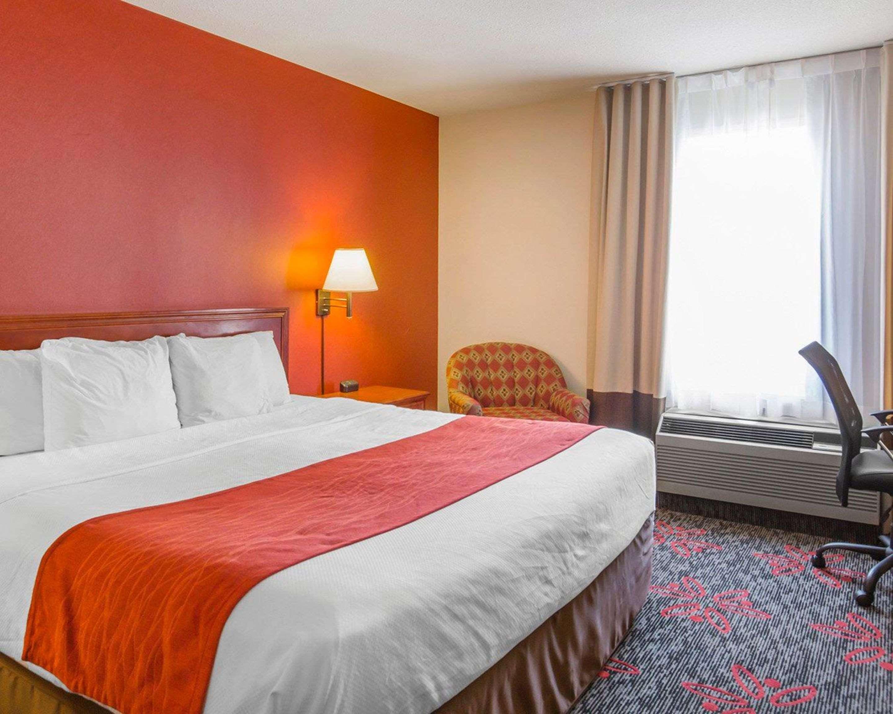Comfort Inn & Suites University Calgary Zewnętrze zdjęcie