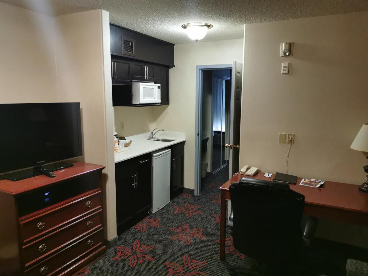 Comfort Inn & Suites University Calgary Zewnętrze zdjęcie