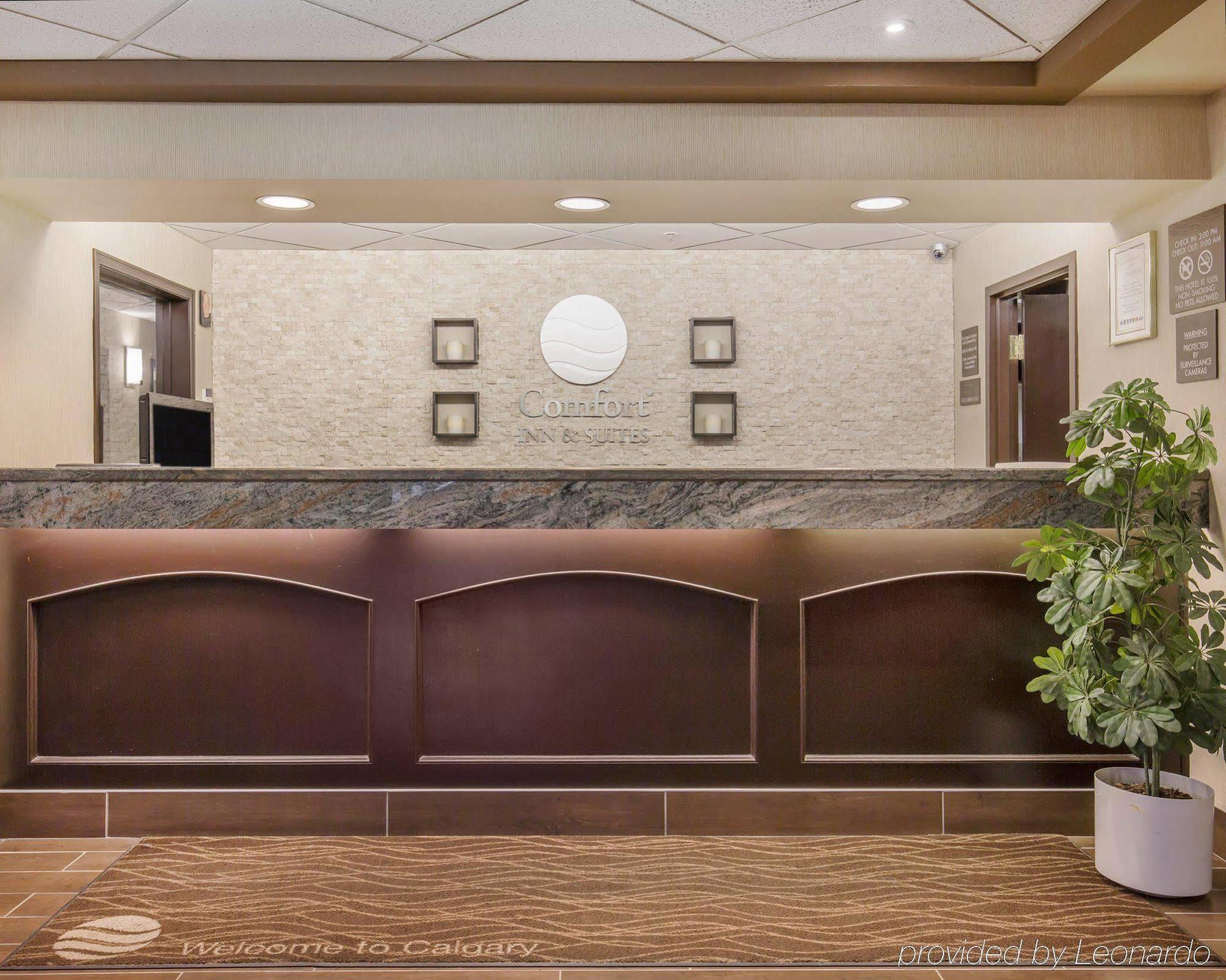 Comfort Inn & Suites University Calgary Zewnętrze zdjęcie