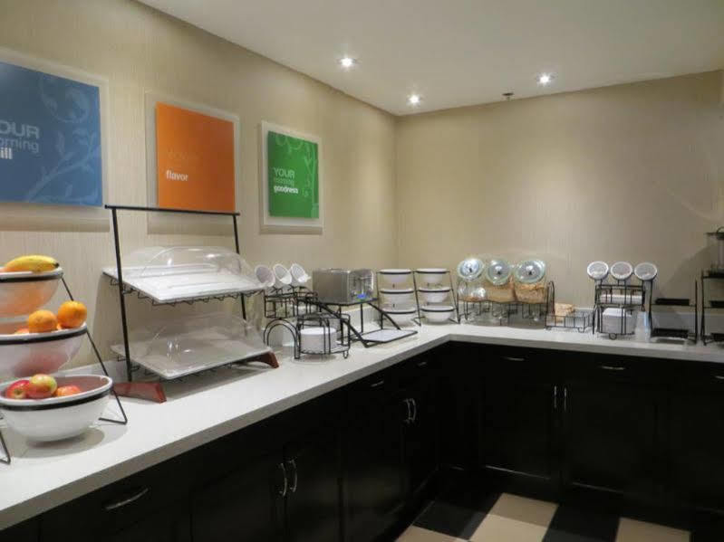 Comfort Inn & Suites University Calgary Zewnętrze zdjęcie